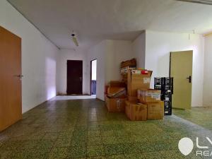 Prodej komerční nemovitosti, Nové Město na Moravě, 230 m2