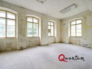 Prodej obchodního prostoru, Janská, 4600 m2