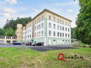 Prodej obchodního prostoru, Janská, 4600 m2