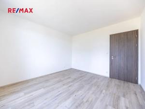 Prodej bytu 3+kk, Praha - Dolní Měcholupy, Kardausova, 74 m2