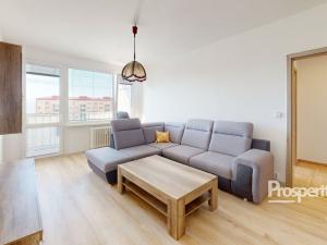 Pronájem bytu 2+1, Ústí nad Labem - Severní Terasa, Kmochova, 62 m2