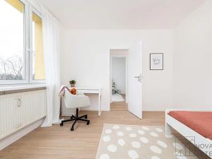 Prodej bytu 4+kk, Praha - Strašnice, Černokostelecká, 68 m2