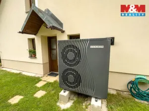 Prodej rodinného domu, Benecko, 224 m2