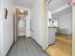 Prodej bytu 1+kk, Plzeň - Jižní Předměstí, Němejcova, 33 m2