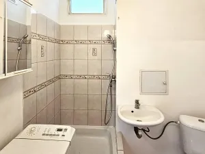 Pronájem bytu 1+kk, Pardubice, Kosmonautů, 38 m2