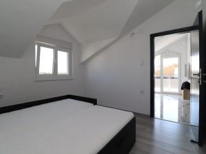 Prodej bytu 3+kk, Vodice, Chorvatsko, Srima XVII, 46 m2