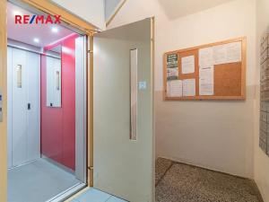Prodej bytu 4+1, Plzeň, U Jam, 84 m2