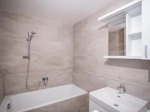 Pronájem bytu 3+kk, Praha - Veleslavín, Pod dvorem, 82 m2
