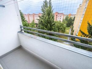 Prodej bytu 2+1, Praha - Malešice, Káranská, 52 m2