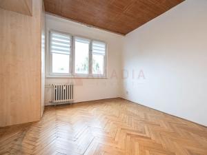 Prodej bytu 2+1, Praha - Malešice, Káranská, 52 m2
