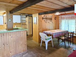 Prodej chaty, Nové Město pod Smrkem, Plovárenská, 53 m2