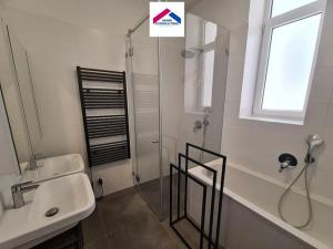Pronájem bytu 2+kk, Brno, Ptašínského, 62 m2