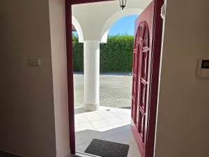 Pronájem rodinného domu, Baška, 200 m2