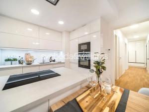 Pronájem bytu 3+kk, Brno, Neumannova, 89 m2