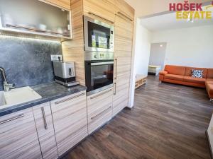 Prodej bytu 2+kk, Brno, Podbělová, 46 m2