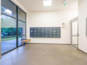 Prodej bytu 2+kk, Praha - Kobylisy, Frýdlantská, 45 m2