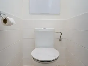 Prodej bytu 2+kk, Praha - Kobylisy, Frýdlantská, 45 m2