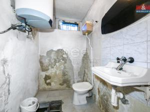 Prodej rodinného domu, Křimov, 1259 m2