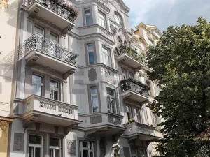 Pronájem bytu 2+kk, Praha - Vršovice, 28. pluku, 70 m2