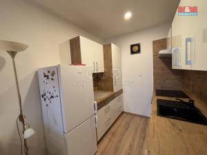 Pronájem bytu 2+kk, Králův Dvůr, Pod Hájem, 45 m2