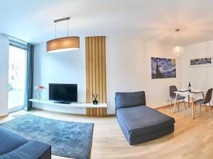 Pronájem bytu 2+kk, Praha - Smíchov, Bieblova, 45 m2