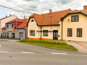 Prodej rodinného domu, Vizovice, Palackého Nám., 100 m2