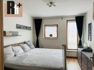 Prodej bytu 3+1, Ostrava, Heřmánková, 92 m2