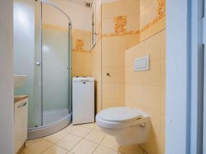 Pronájem bytu 2+kk, Praha - Vinohrady, náměstí Jiřího z Lobkovic, 40 m2