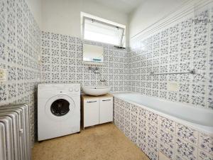 Prodej bytu 3+1, Olomouc, Zamykalova, 81 m2