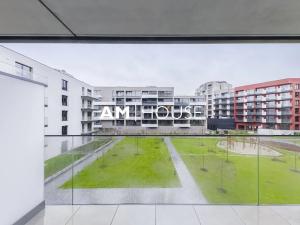 Pronájem bytu 2+kk, Praha - Žižkov, Tetauerova, 63 m2