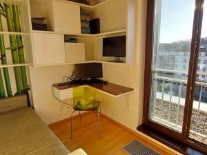 Pronájem bytu 3+kk, Praha - Holešovice, Jankovcova, 78 m2