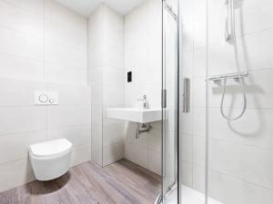 Pronájem bytu 3+kk, Praha - Hlubočepy, Na Zlíchově, 76 m2