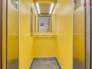 Pronájem bytu 2+kk, Klatovy - Klatovy III, Sídliště U Pošty, 36 m2
