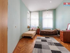Prodej bytu 3+kk, Karlovy Vary, Zámecký vrch, 72 m2