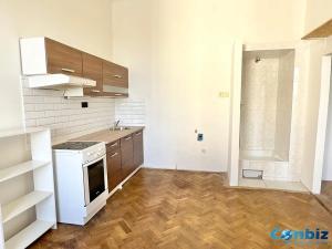 Pronájem bytu 2+kk, Praha - Holešovice, Bubenské nábřeží, 43 m2