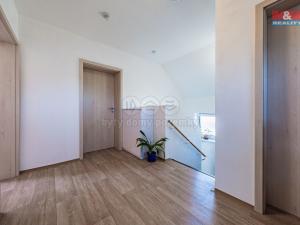 Prodej rodinného domu, Písty, 127 m2