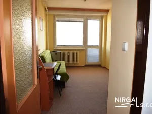 Pronájem bytu 1+kk, Praha - Michle, V dolině, 31 m2