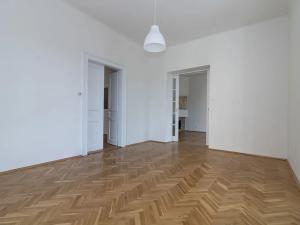 Pronájem bytu 3+1, Praha, Na Švihance, 115 m2