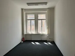 Pronájem kanceláře, Praha - Žižkov, Tovačovského, 68 m2