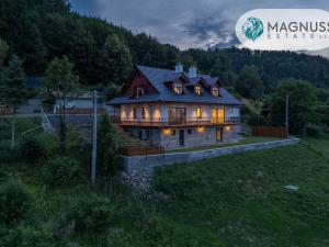 Prodej rodinného domu, Dolní Lomná, 259 m2