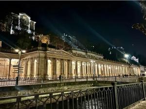 Prodej bytu 3+kk, Karlovy Vary, Vřídelní, 92 m2