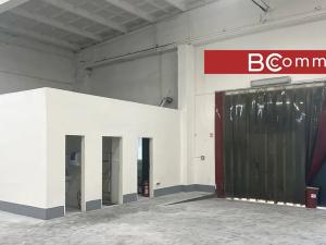 Pronájem skladu, Brno, 2500 m2