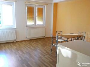 Pronájem bytu 1+kk, Olomouc, Fischerova, 37 m2