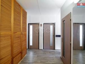 Prodej bytu 2+1, Podbořany, Sídliště Míru, 65 m2