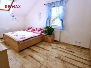 Prodej rodinného domu, Králův Dvůr, Královské Údolí, 114 m2