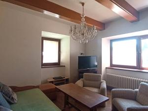 Prodej rodinného domu, Rozsochy, 220 m2
