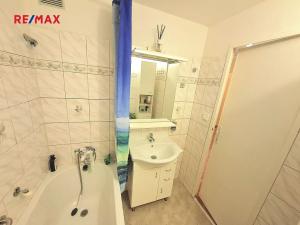 Pronájem bytu 4+1, Praha - Stodůlky, Chalabalova, 97 m2