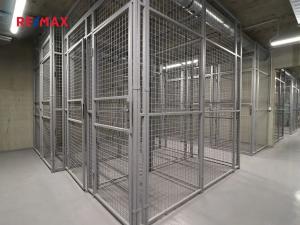 Pronájem bytu 1+kk, Praha - Hlubočepy, Na Zlíchově, 30 m2
