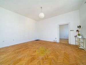 Pronájem bytu 2+1, Olomouc, Kollárovo nám., 80 m2