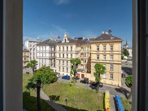 Pronájem bytu 2+1, Olomouc, Kollárovo nám., 80 m2